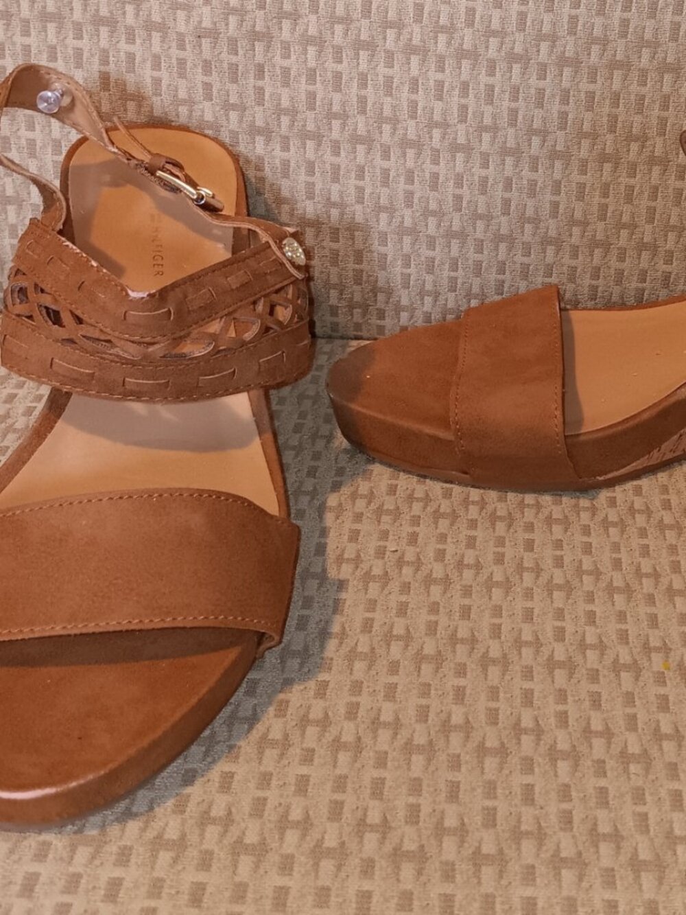 Tommy Hilfiger Wedge Sandals Size 8.5